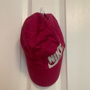 Women’s Nike hat